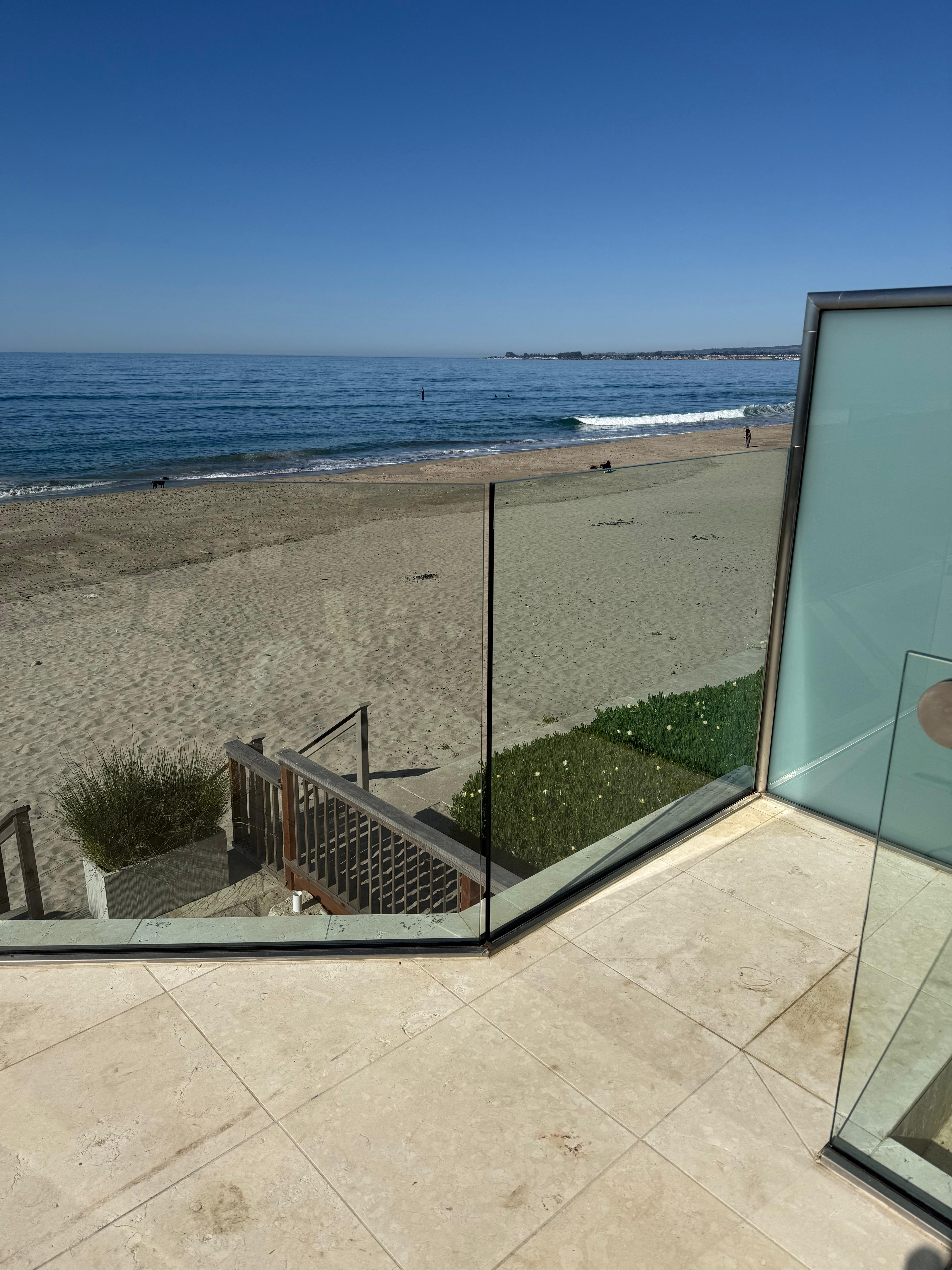 Beach house terrace cleaning